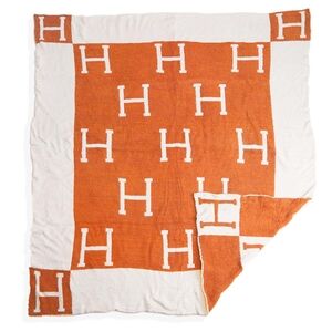 H Patterned Reversible Throw Blanket